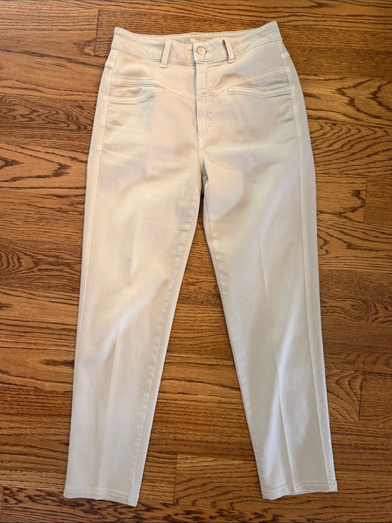 Closed Denim - Closed Italian Denim High-Waist Cream organic denim pants 44 (US 28)